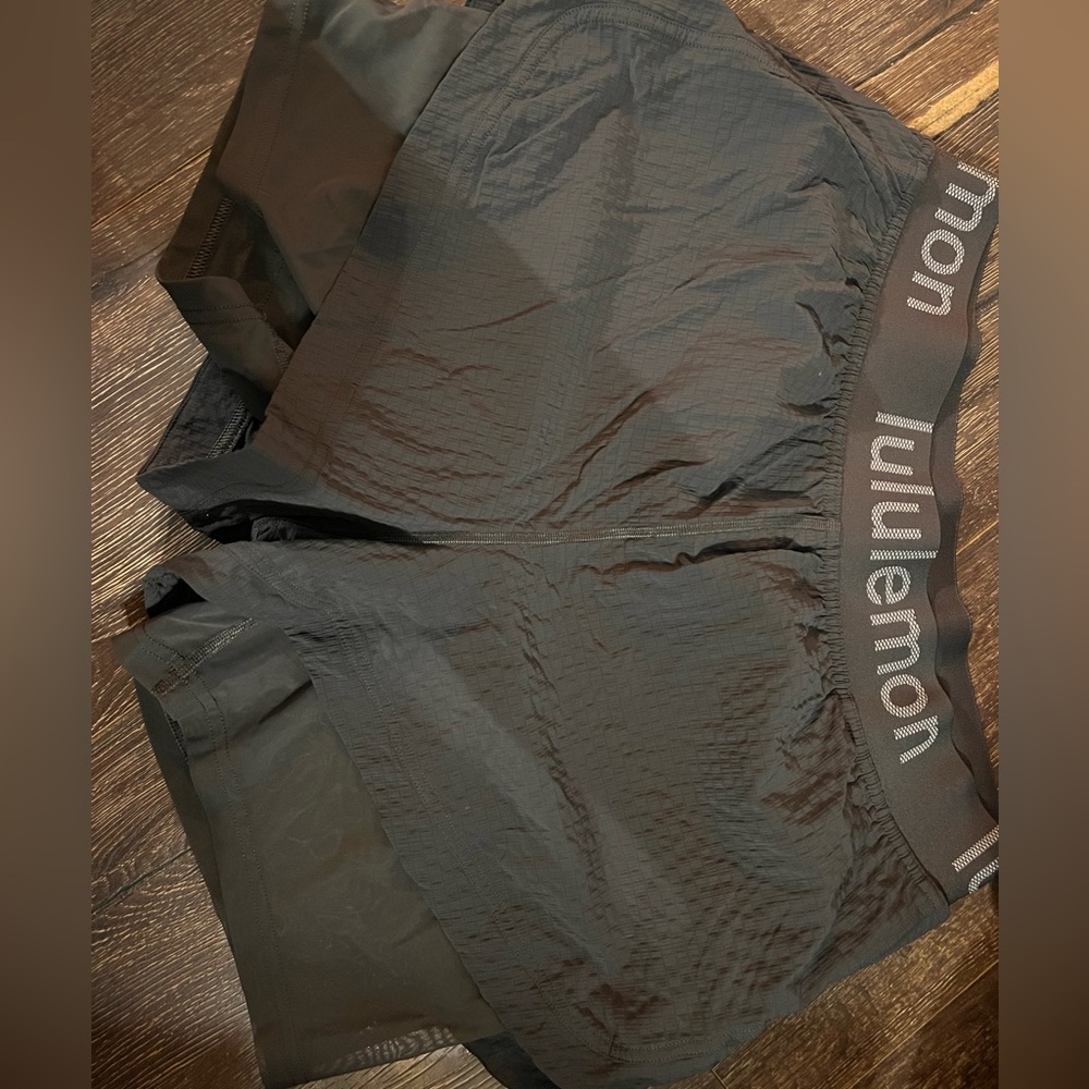 Black lululemon shorts only worn a couple times